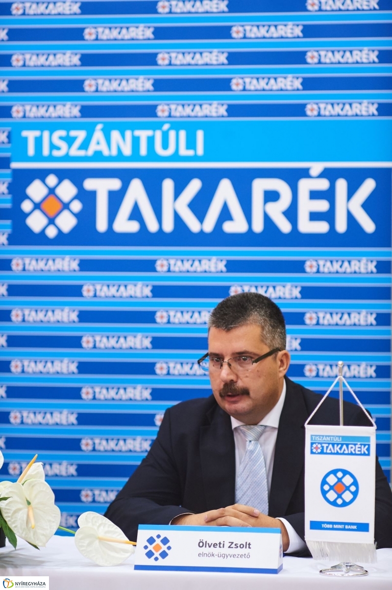 Egyesülési szerződés - fotó Szarka Lajos