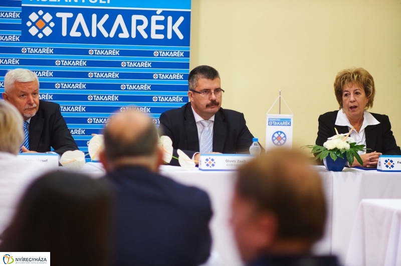 Egyesülési szerződés - fotó Szarka Lajos