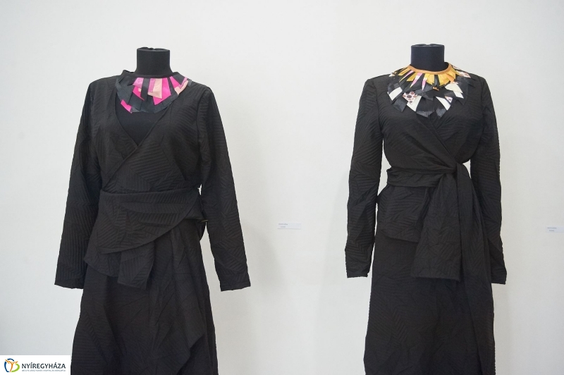 Ösztöndíjasok kiállítása - fotó Szarka Lajos