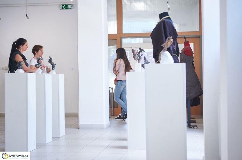 Ösztöndíjasok kiállítása - fotó Szarka Lajos