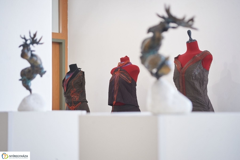 Ösztöndíjasok kiállítása - fotó Szarka Lajos