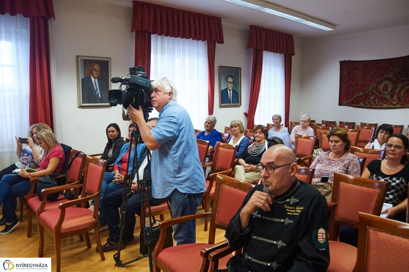 Tárlatvezetés-fejedelmi kincsek - fotó Szarka Lajos