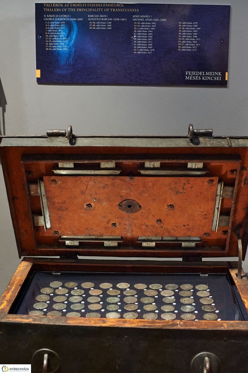 Tárlatvezetés-fejedelmi kincsek - fotó Szarka Lajos