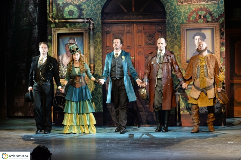 Sherlock Holmes-az évad első bemutatója