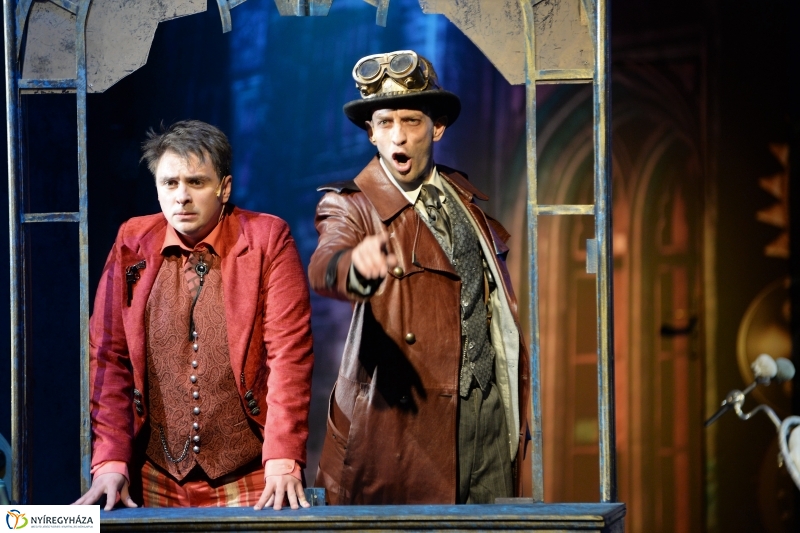 Sherlock Holmes-az évad első bemutatója