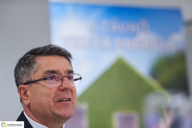 Nyírtávhő konferencia - fotó Szarka Lajos