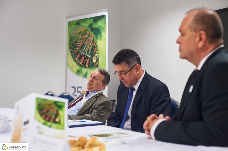 Nyírtávhő konferencia - fotó Szarka Lajos