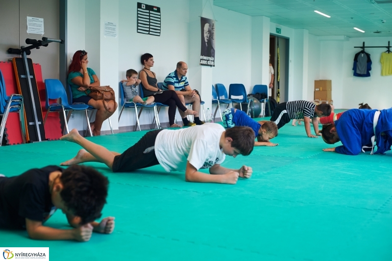 Mozdulj Nyíregyháza kölyökjudo - fotó Szarka Lajos