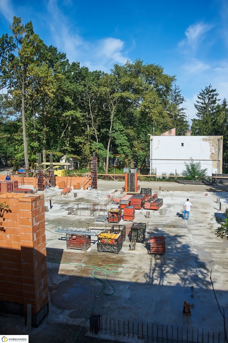 Pangea Ökocentrum alapkőletétele - fotó Szarka Lajos