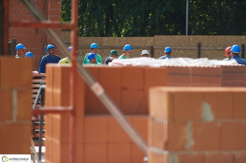 Pangea Ökocentrum alapkőletétele - fotó Szarka Lajos