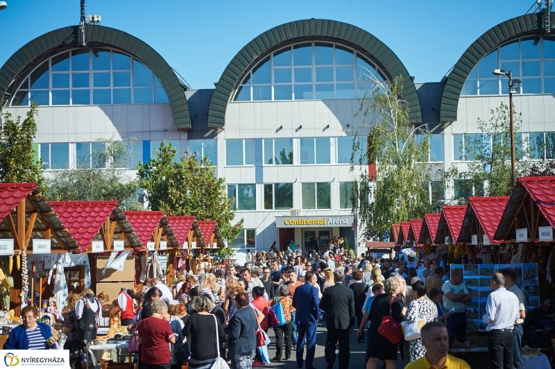 Közfoglalkoztatási Kiállítás 2017 - fotó Szarka Lajos