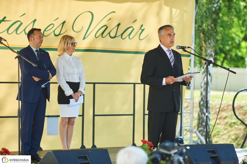 Közfoglalkoztatási Kiállítás 2017 - fotó Szarka Lajos