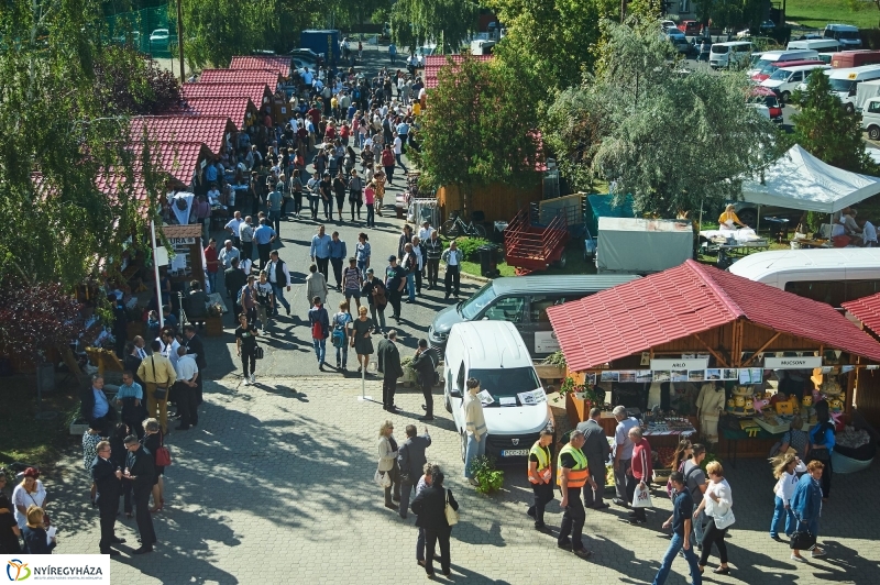 Közfoglalkoztatási Kiállítás 2017 - fotó Szarka Lajos
