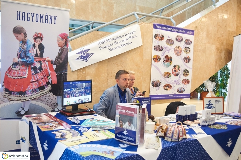 Közfoglalkoztatási Kiállítás 2017 - fotó Szarka Lajos