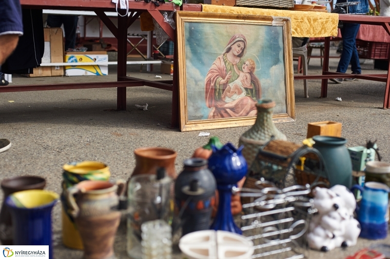 Régiségpiac - fotó Szarka Lajos