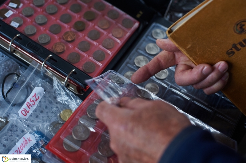 Régiségpiac - fotó Szarka Lajos