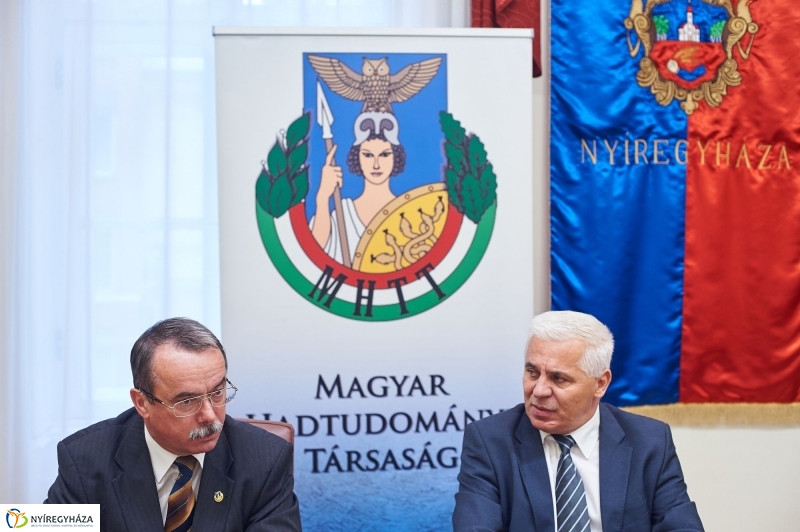 Magyar Hadtudományi Társaság sajtótájékoztatója - fotó Szarka Lajos