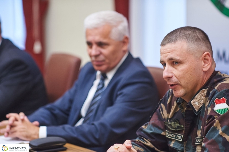 Magyar Hadtudományi Társaság sajtótájékoztatója - fotó Szarka Lajos