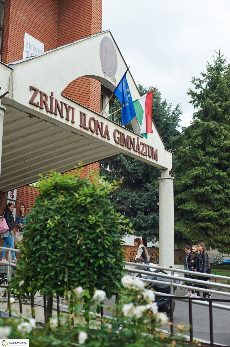 Zrínyi gimi 100 éves - fotó Szarka Lajos