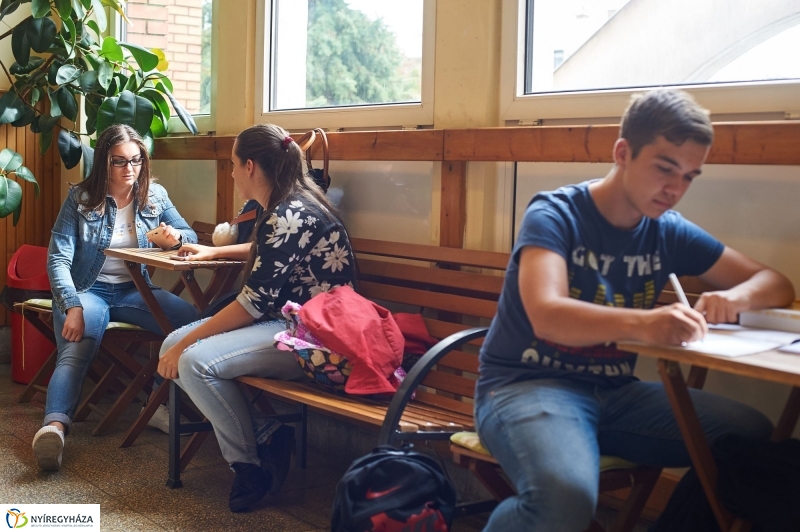 Zrínyi gimi 100 éves - fotó Szarka Lajos