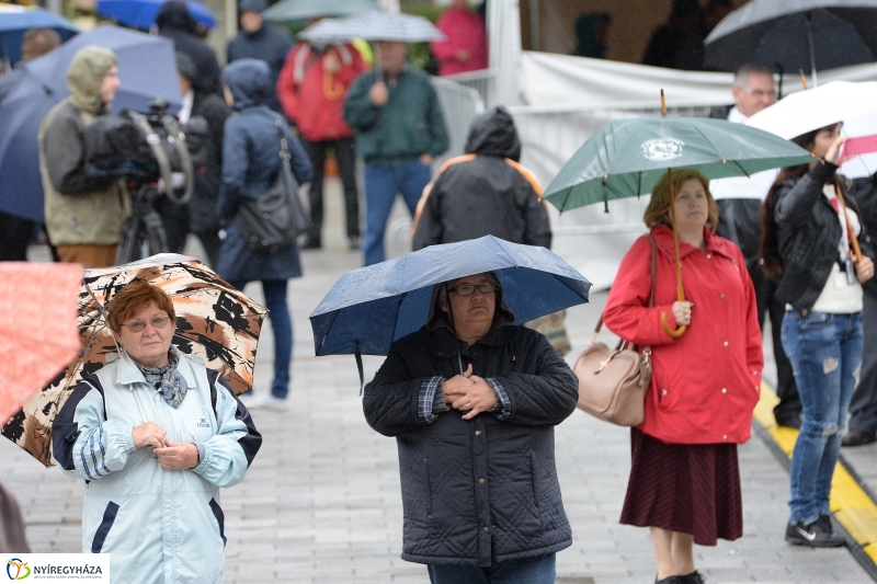 Esős kezdet a Tirpák Fesztiválon-fotó Trifonov Éva