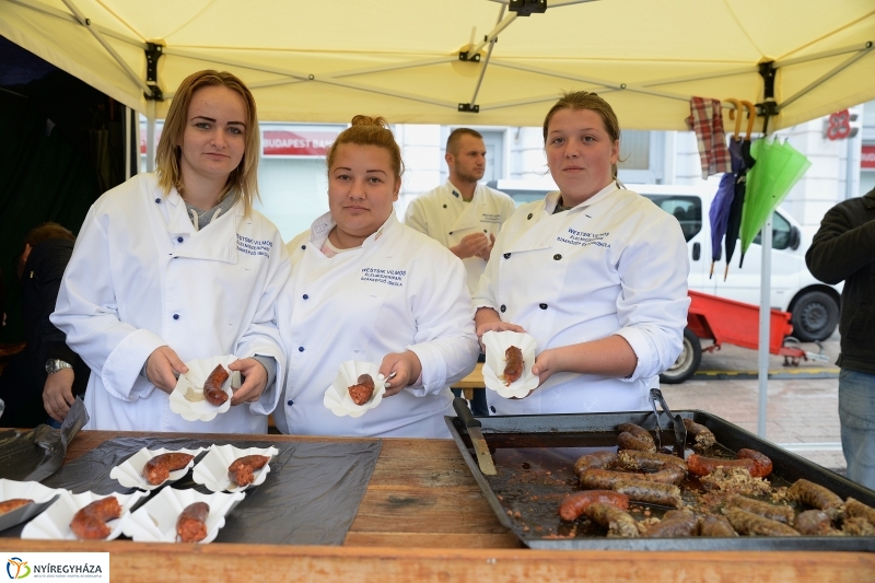 Esős kezdet a Tirpák Fesztiválon-fotó Trifonov Éva