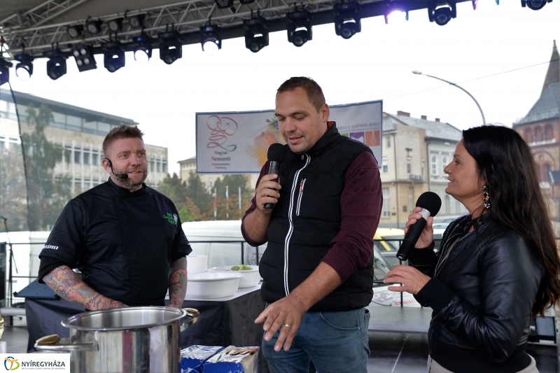 Az eső nem zavarta a Tirpák Fesztiválra kilátogatókat-fotó Trifonov Éva