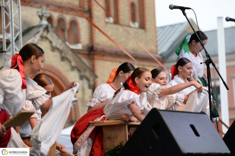 Rozmarija együttes fellépése a Tirpák Fesztiválon-fotó Trifonov Éva