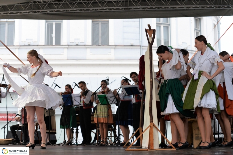 Rozmarija együttes fellépése a Tirpák Fesztiválon-fotó Trifonov Éva