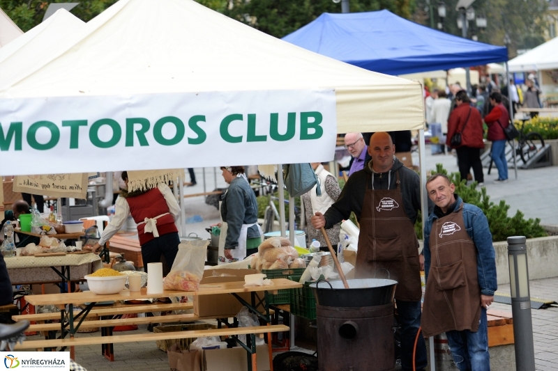 Grillbajnokság, Szív Világnapja a Tirpák Fesztiválon - fotó Trifonov Éva