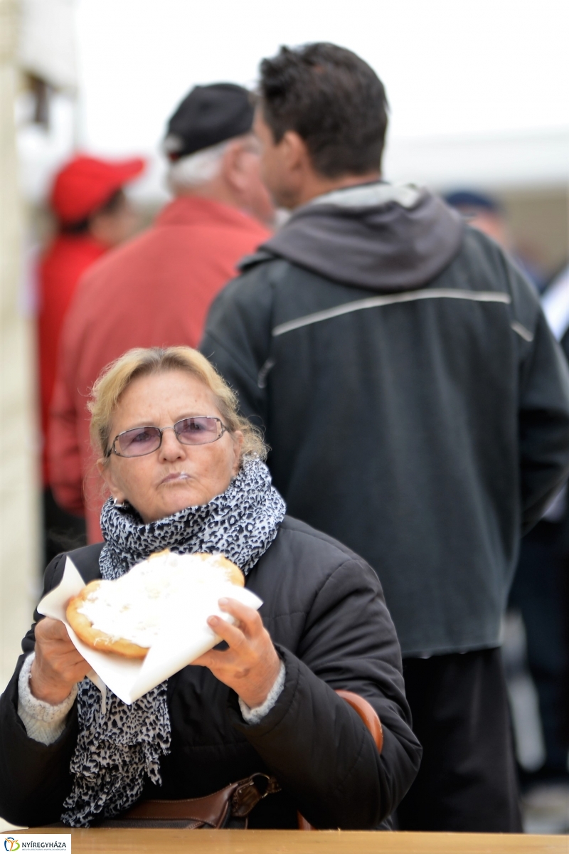 Grillbajnokság, Szív Világnapja a Tirpák Fesztiválon - fotó Trifonov Éva