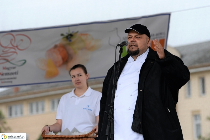 Szilváslepény kóstoló a Tirpák Fesztiválon- fotó Trifonov Éva