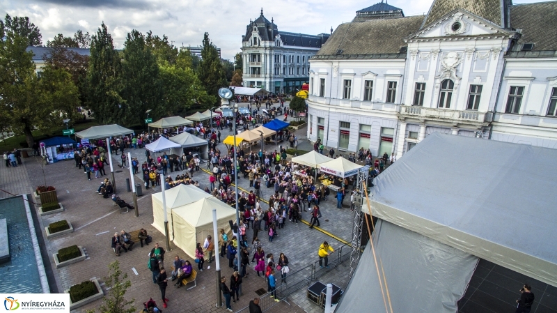 Tirpák fesztivál délutáni programjai a magasból