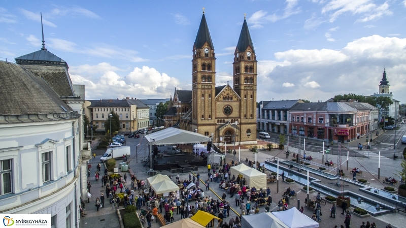 Tirpák fesztivál délutáni programjai a magasból