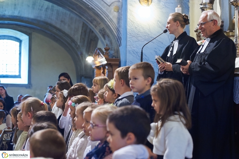 Kis ovisok megáldása - fotó Szarka Lajos
