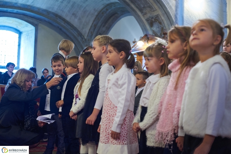 Kis ovisok megáldása - fotó Szarka Lajos