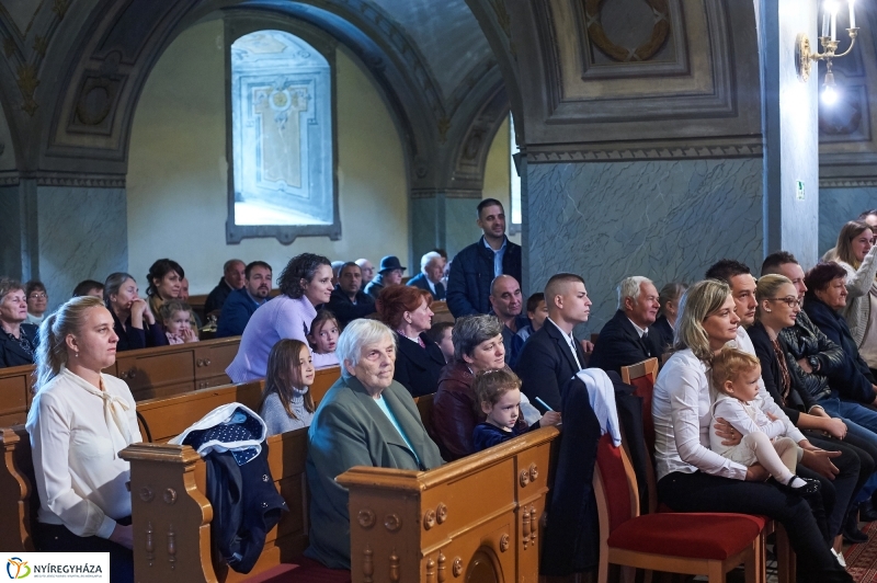 Kis ovisok megáldása - fotó Szarka Lajos