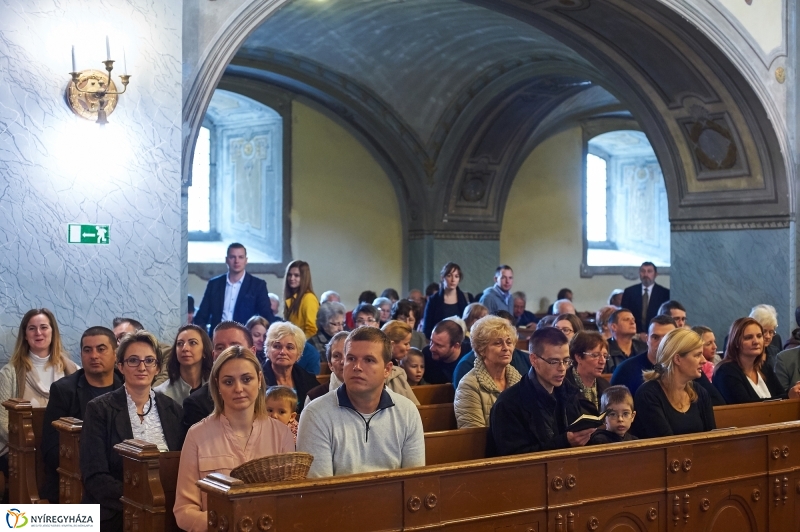 Kis ovisok megáldása - fotó Szarka Lajos