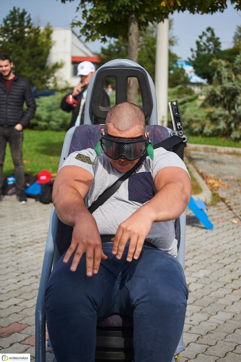 Közlekedj biztonságosan - fotó Szarka Lajos