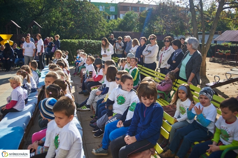 Megnyílt a Tündérkert - fotó Szarka Lajos