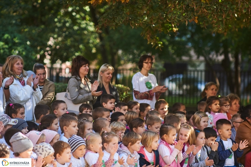 Megnyílt a Tündérkert - fotó Szarka Lajos