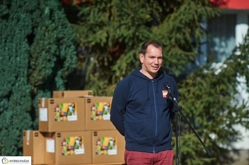 Megnyílt a Tündérkert - fotó Szarka Lajos