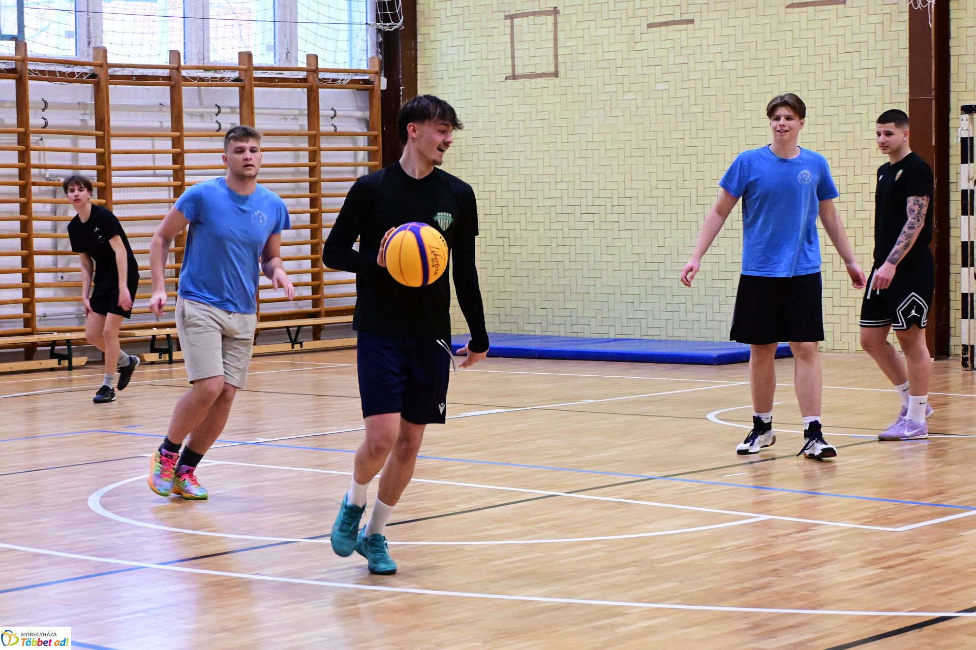 50 éves a testevelési tagozat a Nyíregyházi Vasvári Pál Gimnáziumban