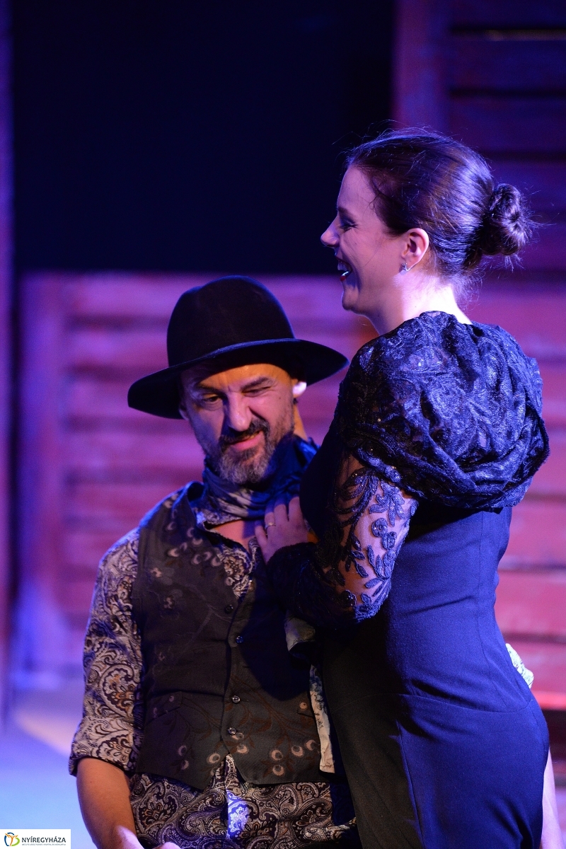 Carmen a MŰvész Stúdióban-fotó Trifonov Éva