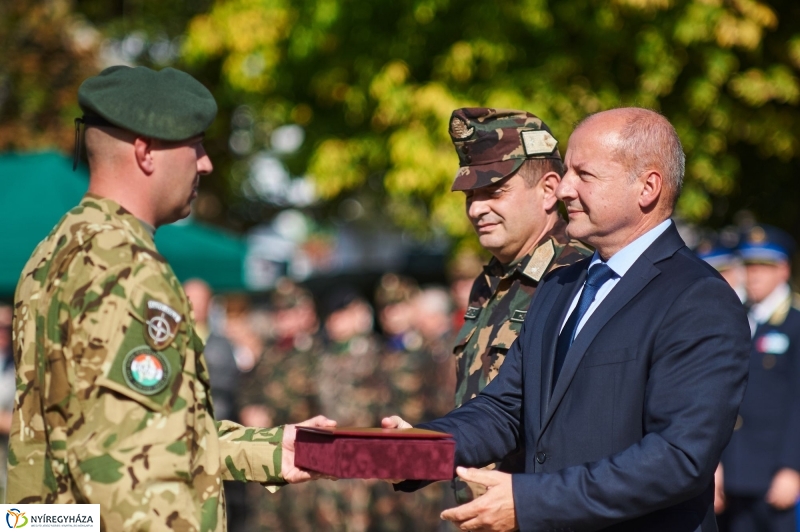 KFOR visszafogadó ünnepség 1 - fotó Szarka Lajos