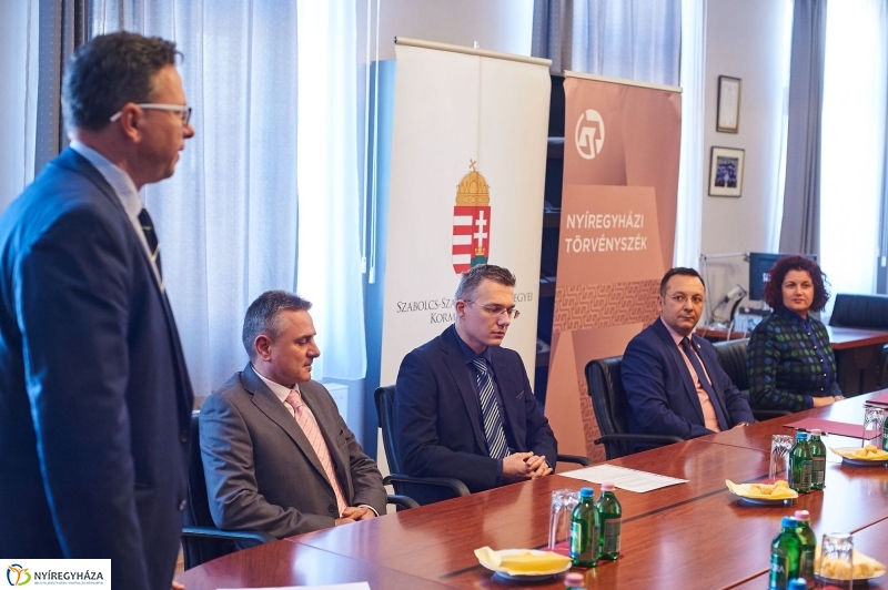 Együttműködési megállapodás a Törvényszéken - fotó Szarka Lajos