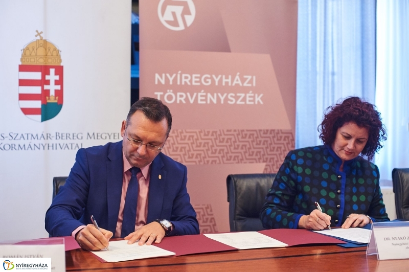 Együttműködési megállapodás a Törvényszéken - fotó Szarka Lajos