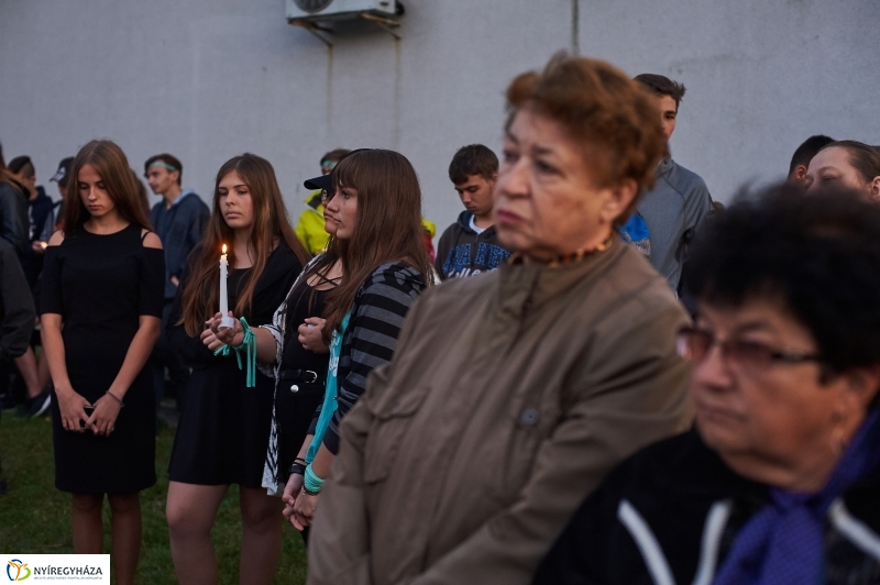 Tiltakozó petíció - fotó Szarka Lajos