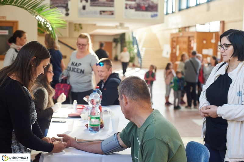 Egészségnap a Kodályban - fotó Szarka Lajos