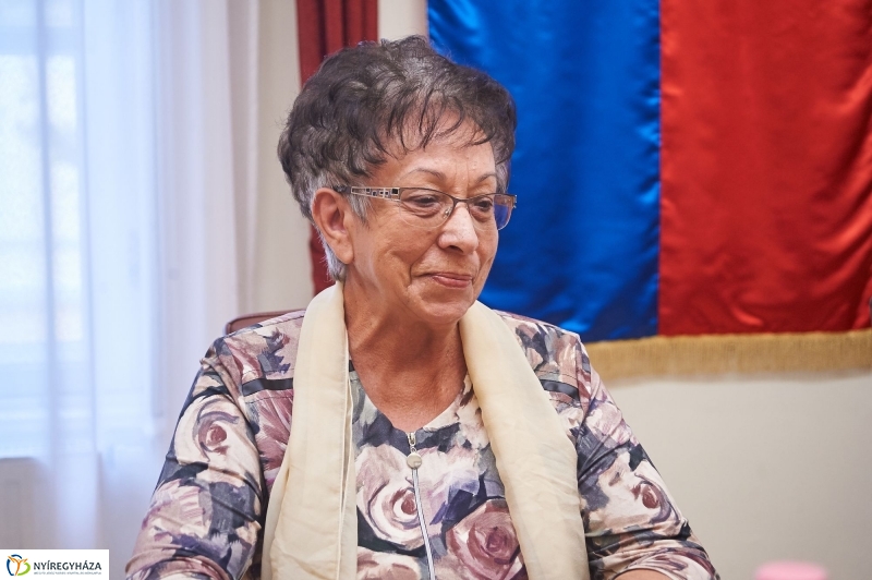 Meglepetés nyugdíjasoknak beharangozó - fotó Szarka Lajos